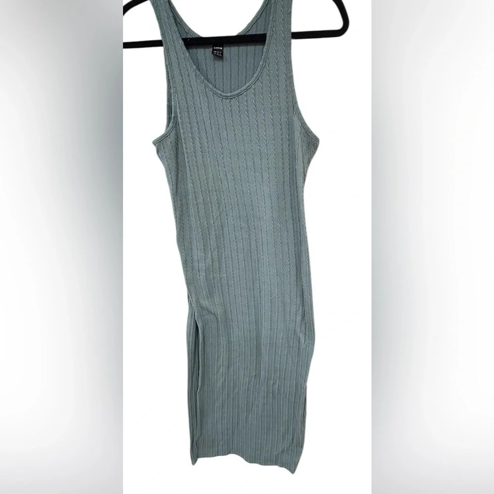 Sleeveless Green Ribbed Knit Maternity Dress - Picture 4 of 6